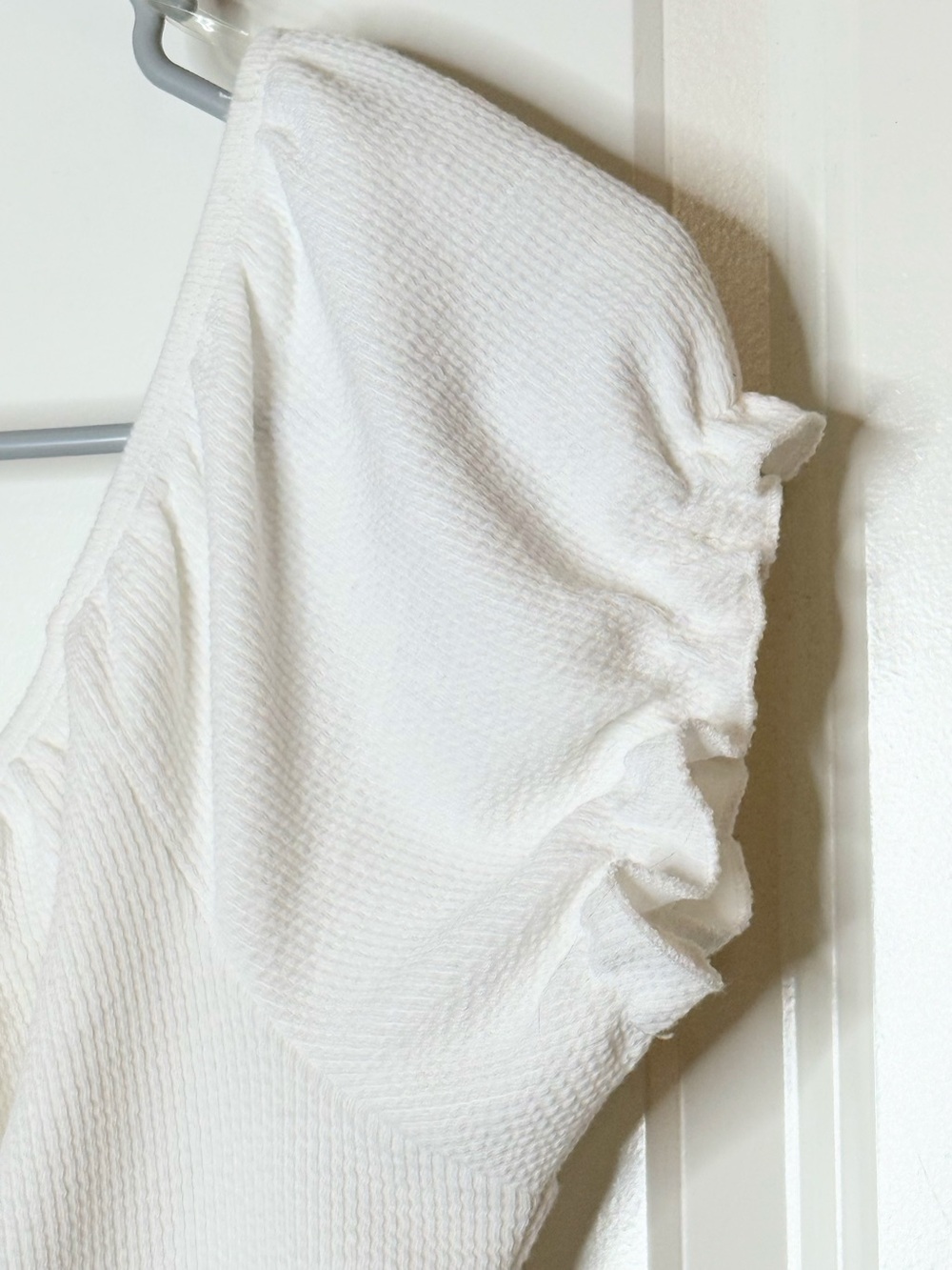 ReVamped Women’s Medium White Button Front Puff Sleeve Cottagecore Crop Top - Picture 6 of 6